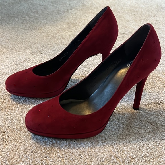 7.5 Red Stuart Weitzman Platform Pumps - Picture 7 of 13